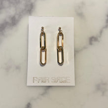 Load image into Gallery viewer, Chain Chain Earrings
